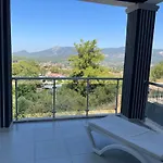 Magnolia Uzumlu (Aegean)