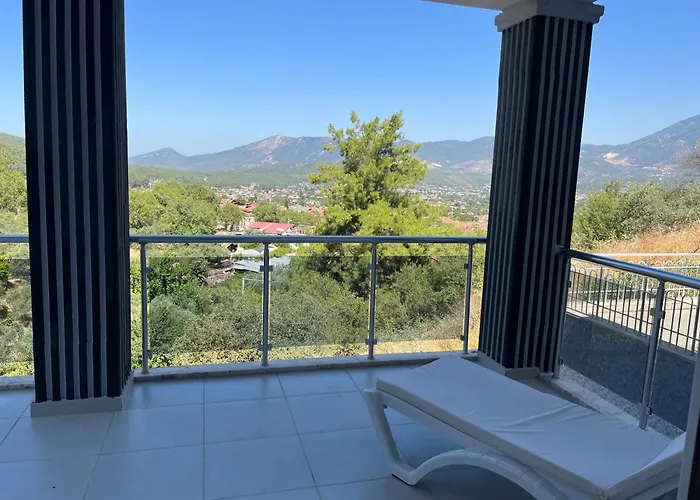 Magnolia Uzumlu (Aegean)